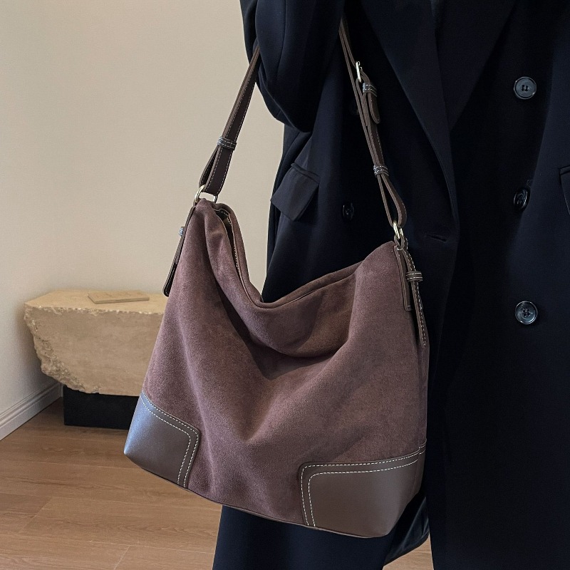 Bolsas tote versáteis e modern - Embroidery Class avaliação e preço