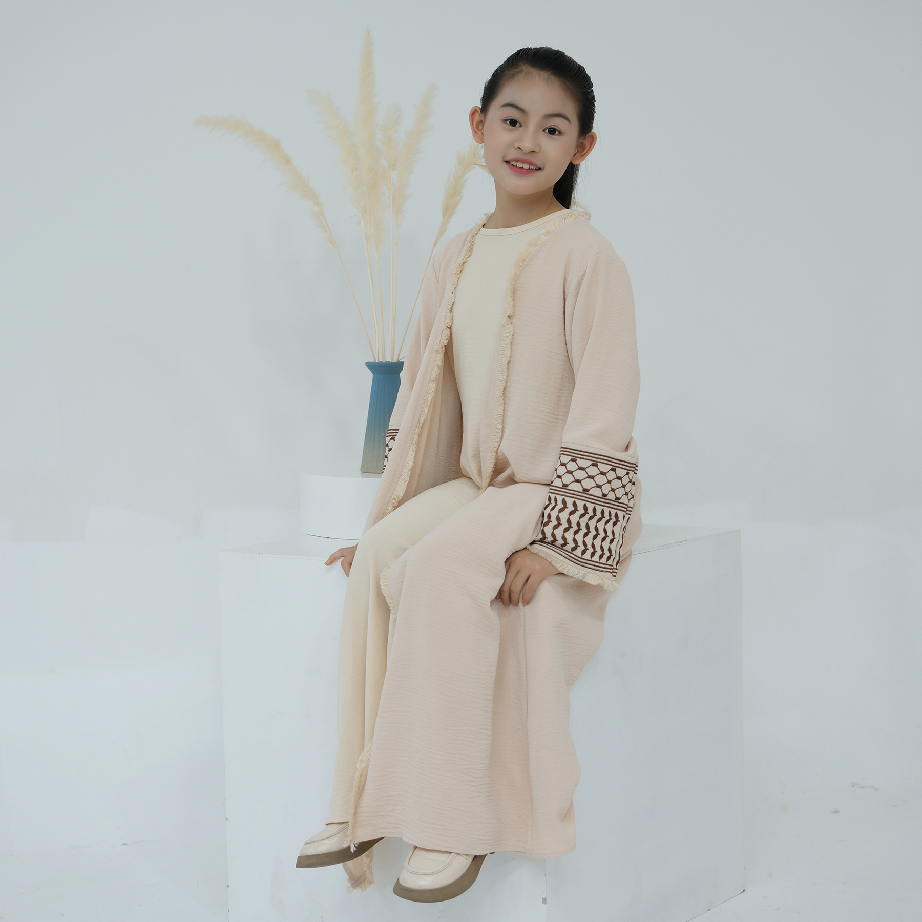 Mulheres e Crianças Bordado de - Embroidery Kebaya avaliação e preço