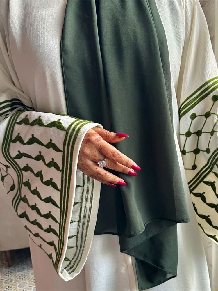 Linho Borboleta Bordado Aberto - Embroidery Kebaya avaliação e preço